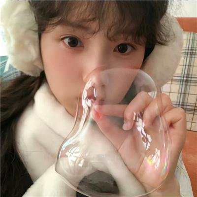 巴黎艳妹海报